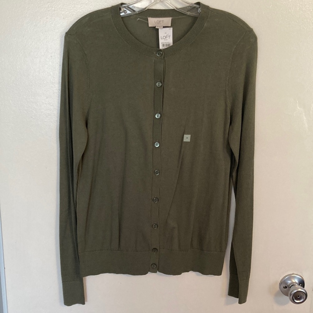 LOFT Women’s Olive Green Cardigan (size M) NWT